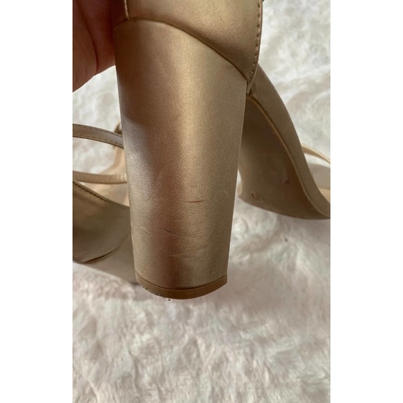 Lulus golden block heel pumps size 9 - Picture 6 of 8